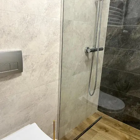Apartman Lux Harmonija * Zrenjanin